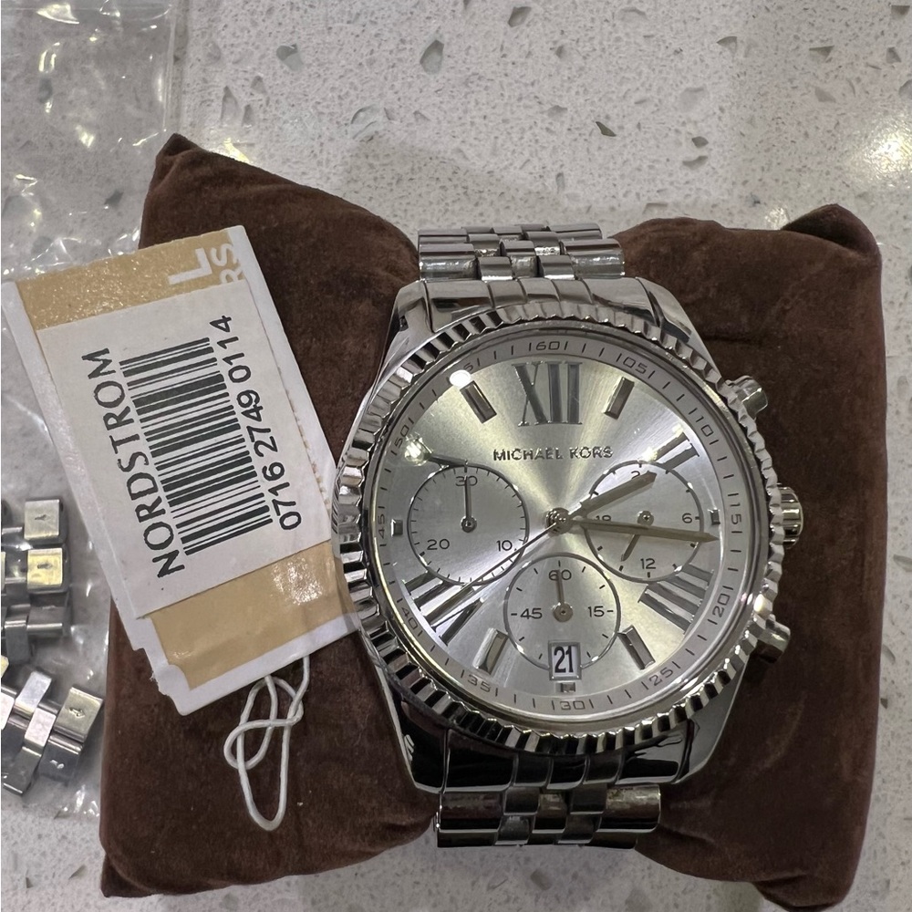 Michael Kors 38mm Women’s Lexington Silver Chronograph MK5555